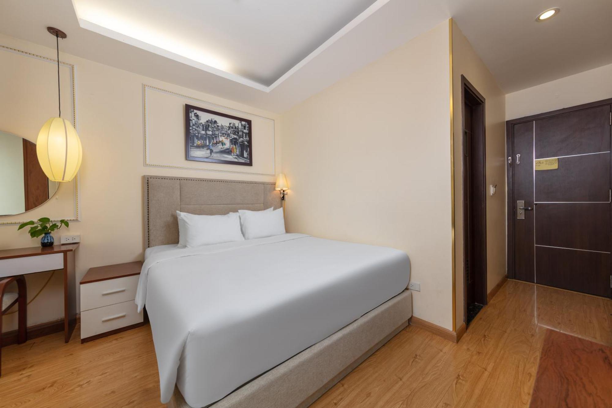 Golden Legend Boutique Hotel 3*